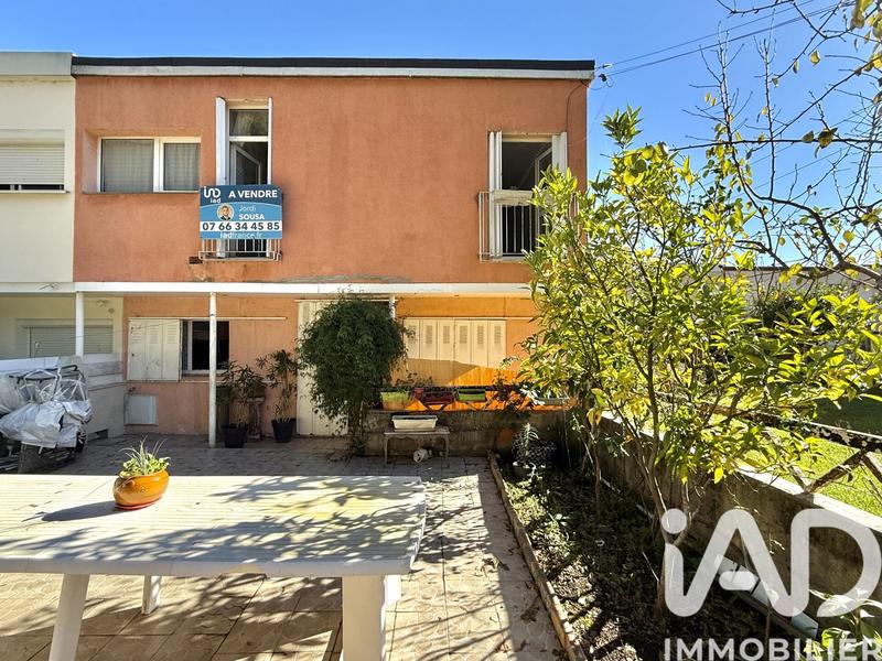 Maison - 90 m² - 4 pièces