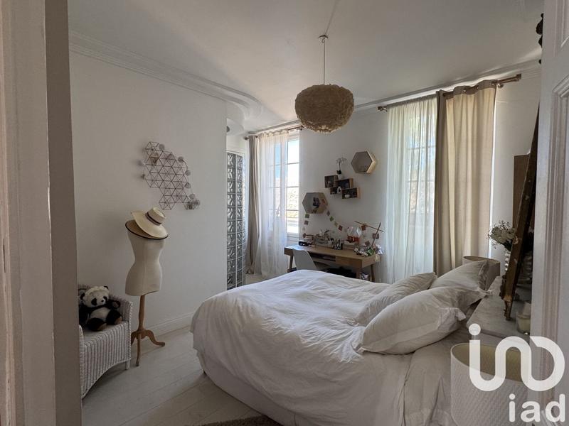 Maison - 400 m² - 10 pièces