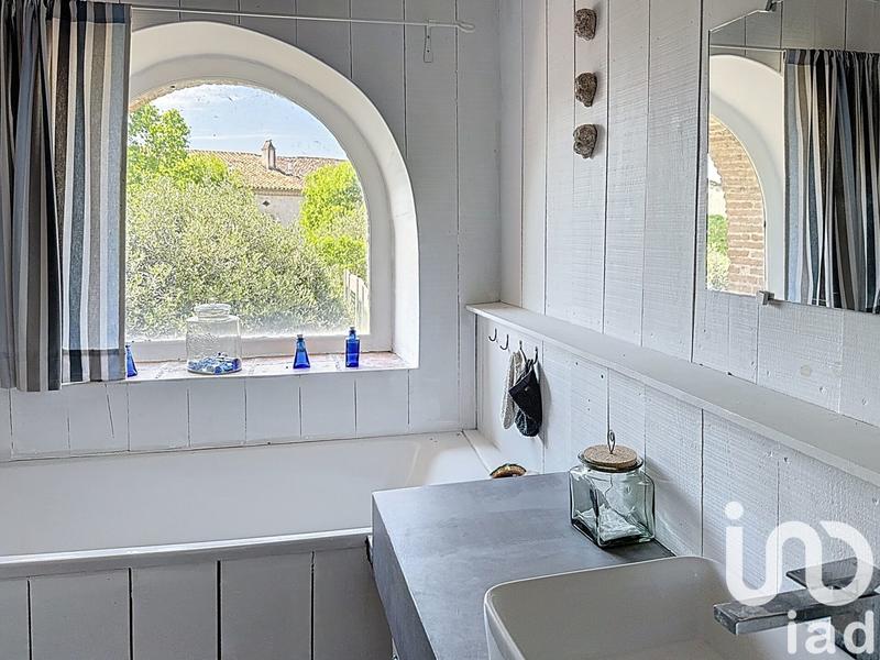 Maison de village - 260 m² - 8 pièces