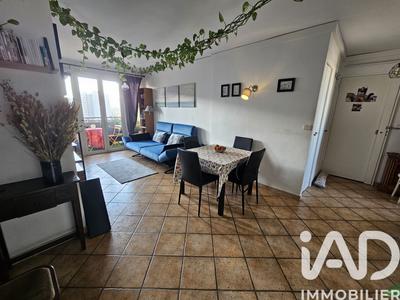 Appartement - 70 m² - 4 pièces