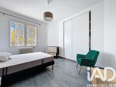 Appartement - 108 m² - 5 pièces