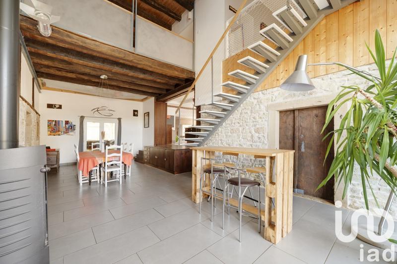 Maison - 296 m² - 10 pièces