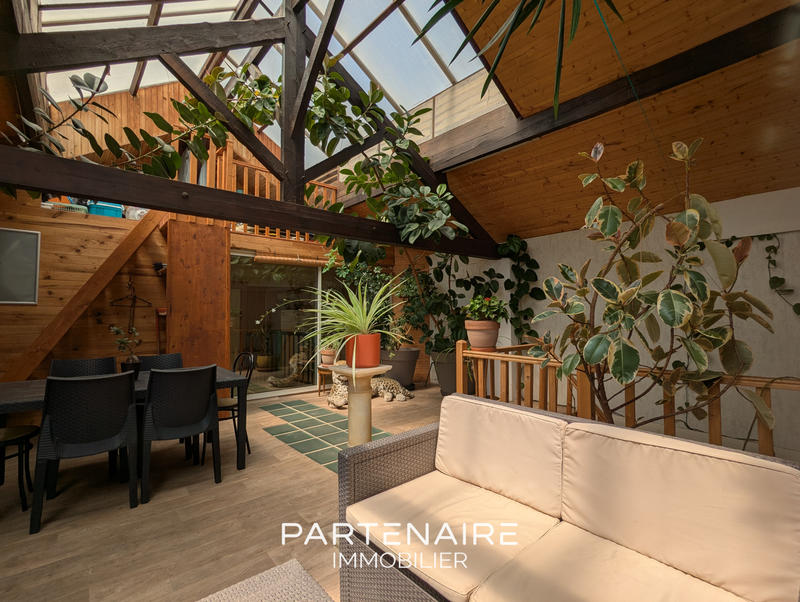 Maison - 128 m² - 4 pièces