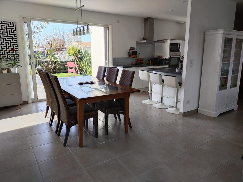 Maison - 111 m² - 5 pièces