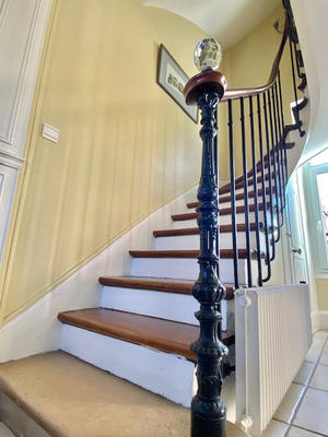 Maison - 216 m² - 7 pièces