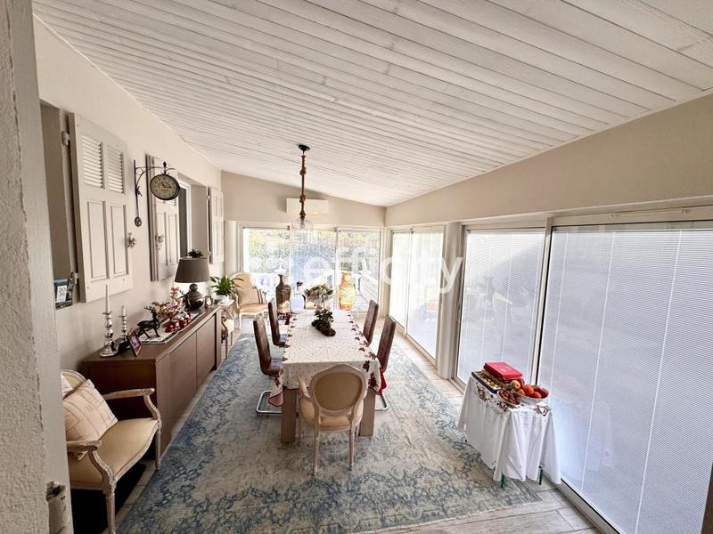 Villa - 130 m² - 5 pièces