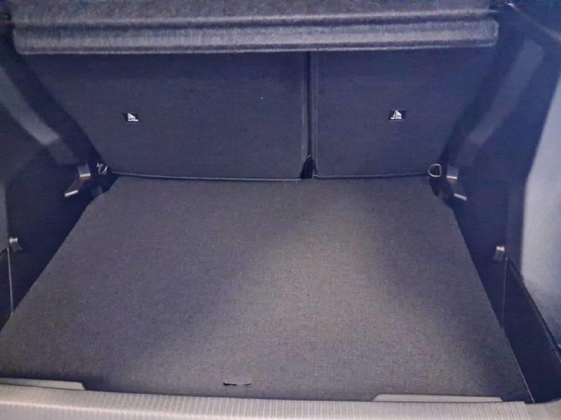 Peugeot 2008 Hybrid 145 e-Dcs6 Allure