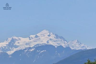 Maison jumelée - 117 m² - 4 pièces