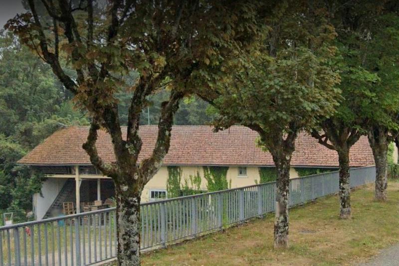 Local commercial - 2 000 m²