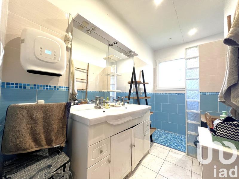 Maison - 102 m² - 4 pièces