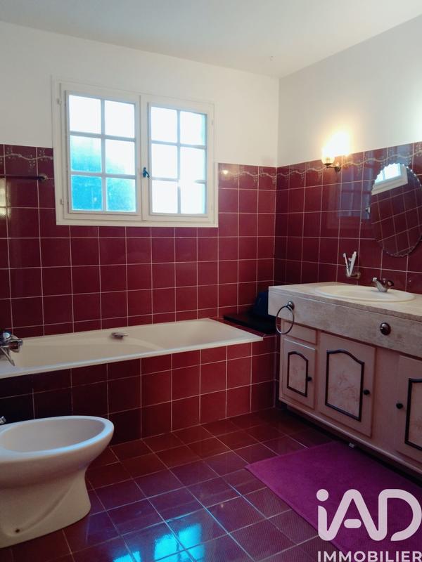 Maison - 140 m² - 5 pièces