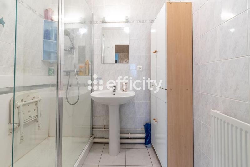 Appartement - 77 m² - 4 pièces