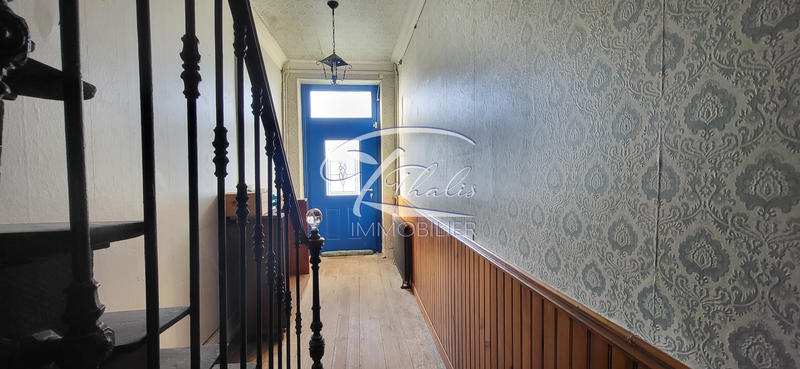 Maison ancienne - 260 m² - 10 pièces