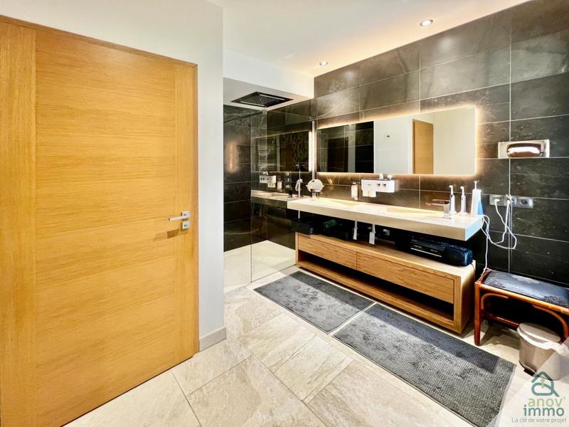 Maison d'architecte - 186 m² - 7 pièces