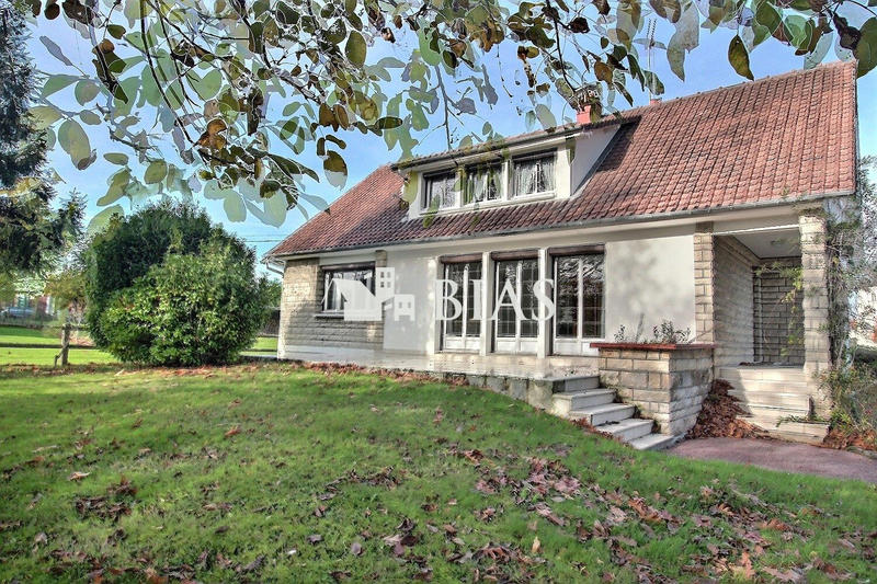 Maison - 156 m² - 8 pièces