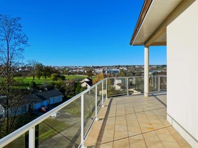 Appartement - 110 m² - 5 pièces