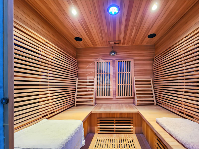 Maison - 175 m² - 10 pièces