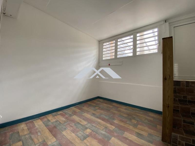 Appartement - 111 m² - 4 pièces