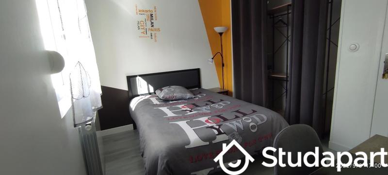 Chambre - 9 m² - 1 pièce