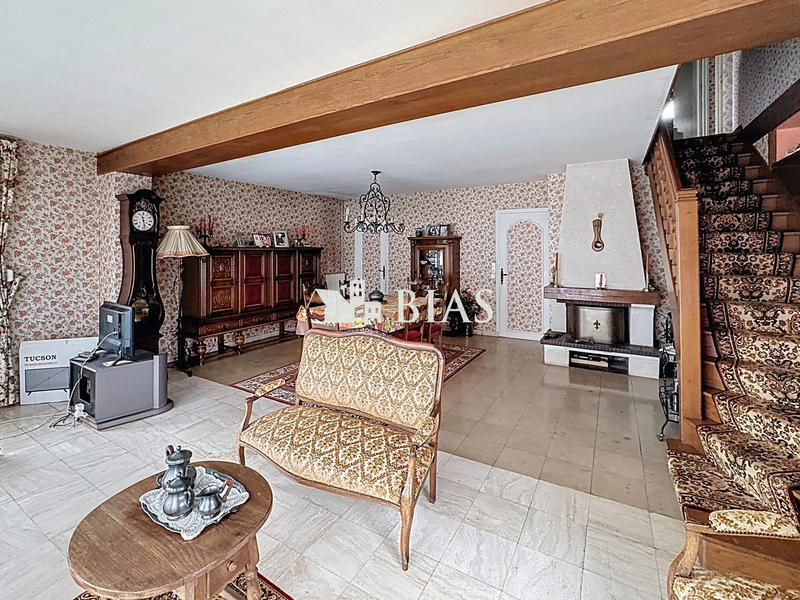 Maison - 146 m² - 6 pièces