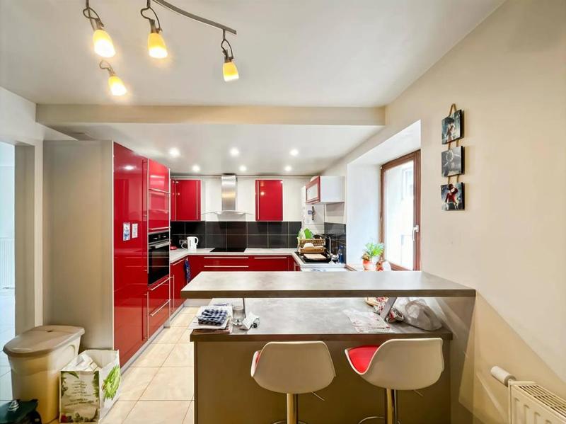 Appartement - 116 m² - 4 pièces