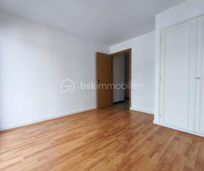 Appartement - 77 m² - 3 pièces