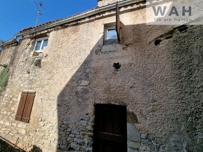 Maison de village - 140 m² - 5 pièces