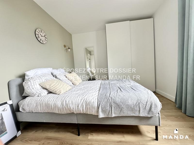 Chambre - 11 m² - 5 pièces