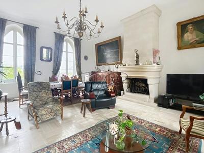 Maison bourgeoise - 325 m² - 7 pièces