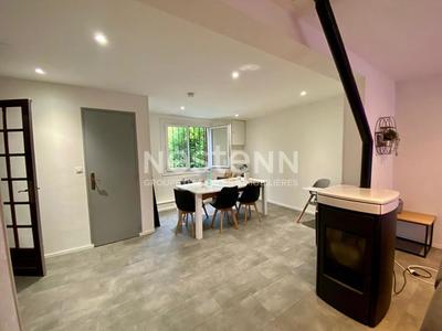 Maison - 148 m² - 6 pièces