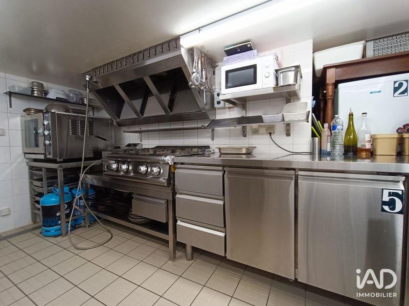 Local commercial - 122 m²