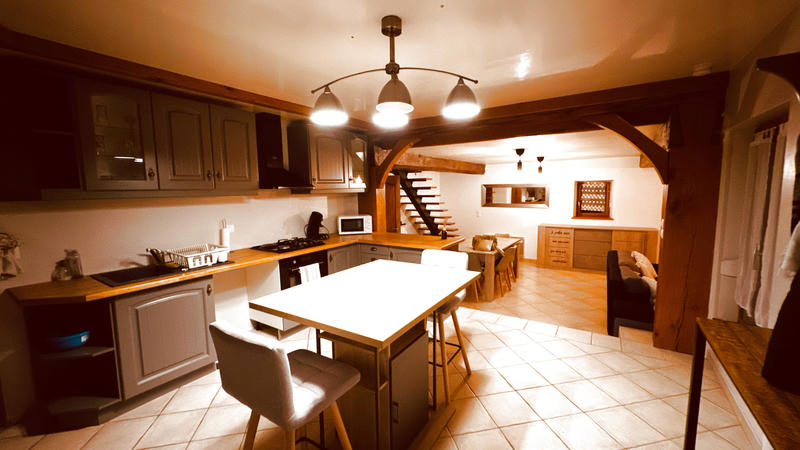 Maison - 85 m² - 3 pièces