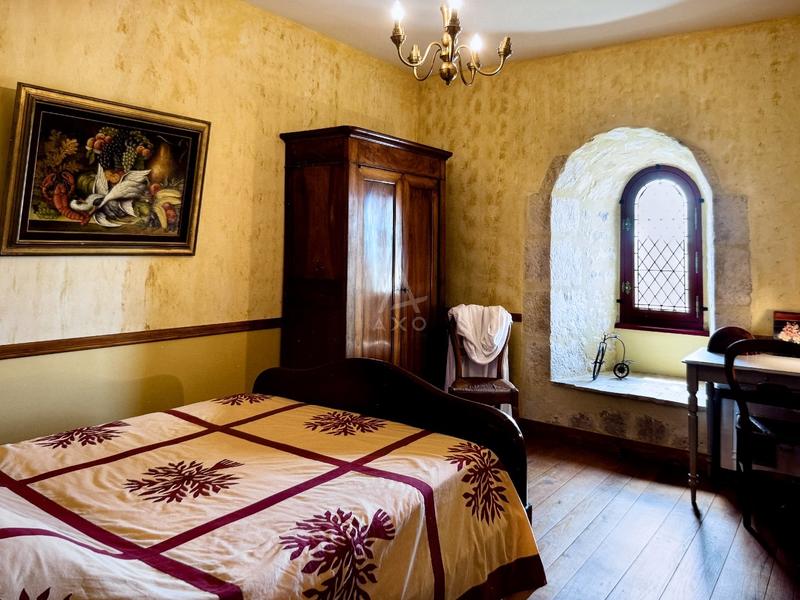 Maison - 177 m² - 5 pièces