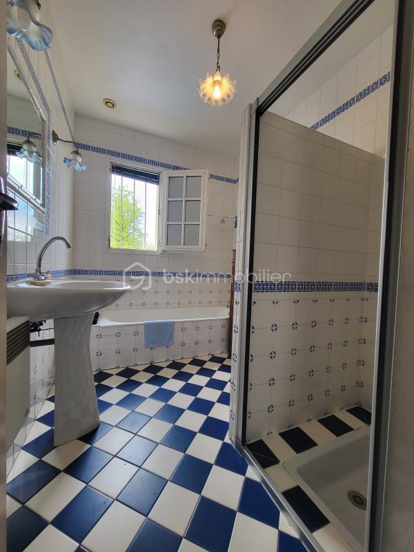 Maison - 118 m² - 4 pièces