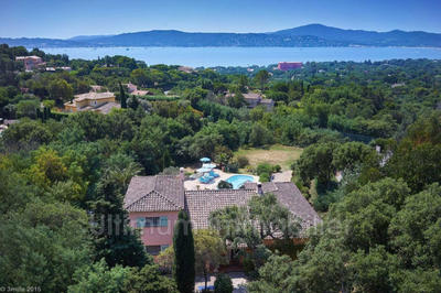 Villa - 267 m² - 7 pièces