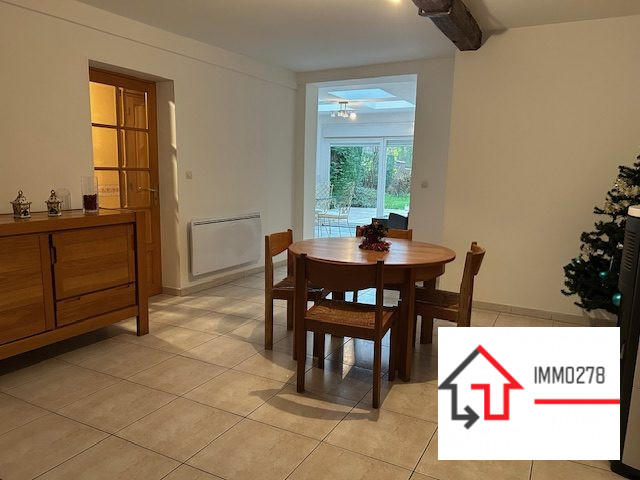 Maison - 232 m² - 7 pièces