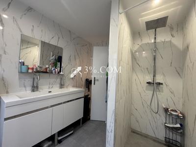 Appartement - 76 m² - 3 pièces