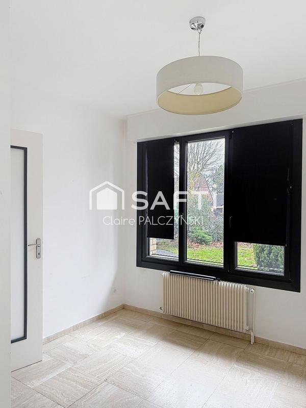 Maison - 220 m² - 9 pièces