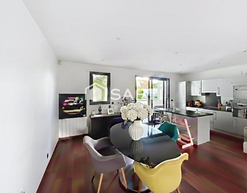 Maison - 140 m² - 7 pièces