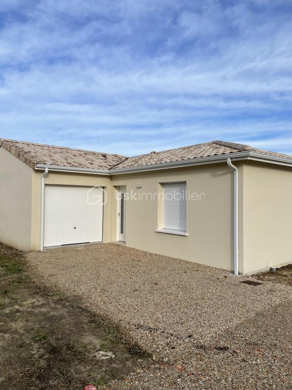 Maison - 84 m² - 4 pièces