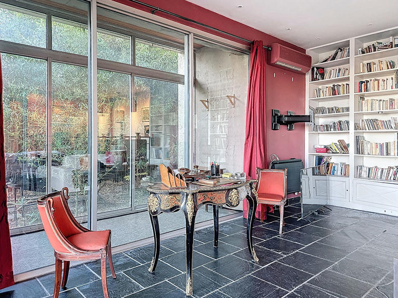 Maison - 180 m² - 8 pièces