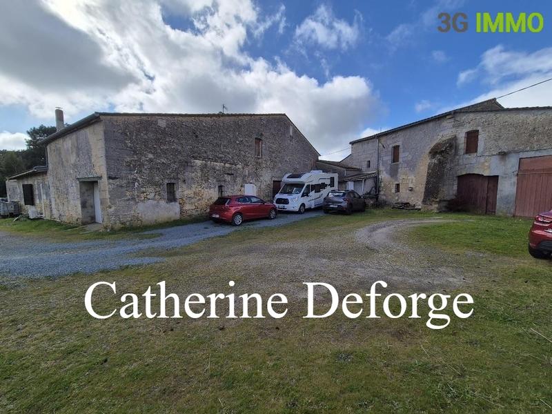 Maison - 280 m² - 12 pièces