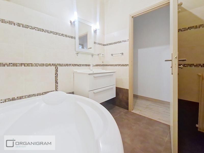 Appartement - 77 m² - 3 pièces