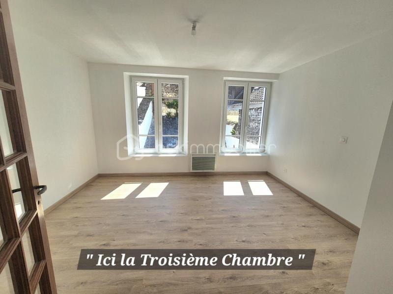 Maison - 140 m² - 5 pièces