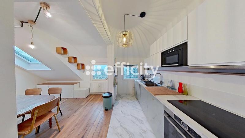 Appartement - 79 m² - 4 pièces