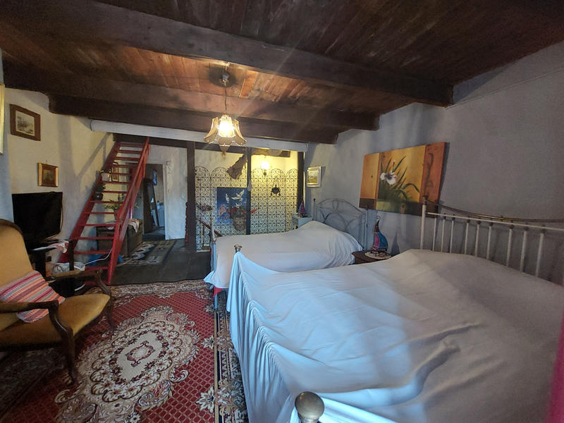 Maison - 98 m² - 4 pièces