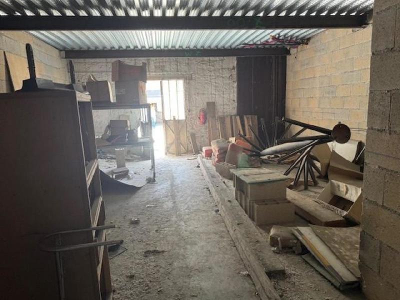 Maison - 350 m² - 9 pièces