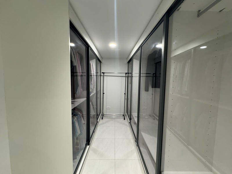 Villa - 240 m² - 8 pièces