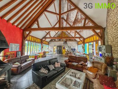 Maison ancienne - 322 m² - 10 pièces