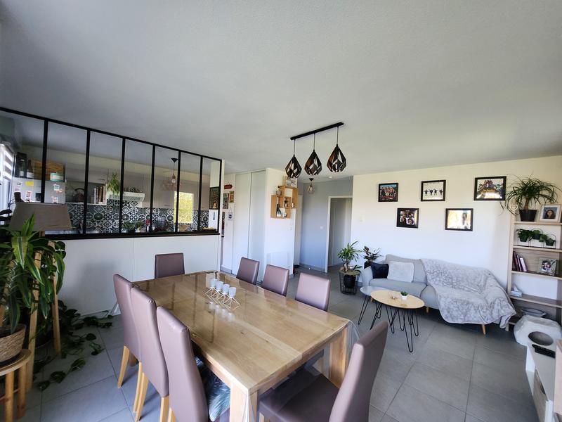 Appartement - 62 m² - 3 pièces